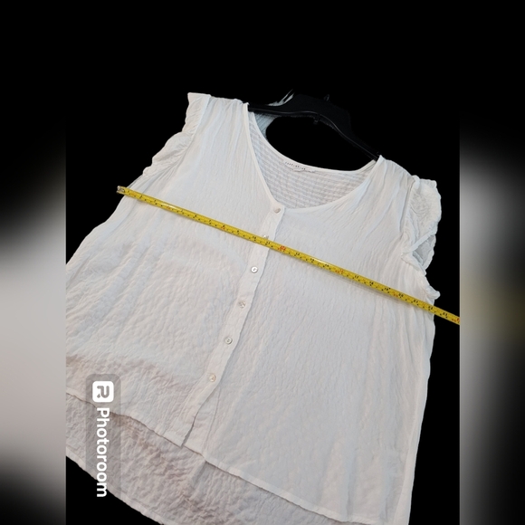 Jane and Delancey white rayon blouse with pearlized buttons size XL - Picture 5 of 5